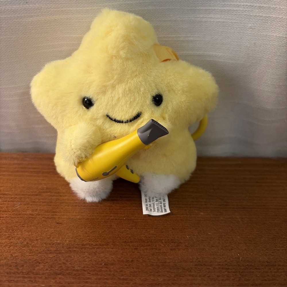 Ulta Mini Brands Pops Plush Keychain Star w/ Drybar Hairdryer Yellow Beauty TOY
